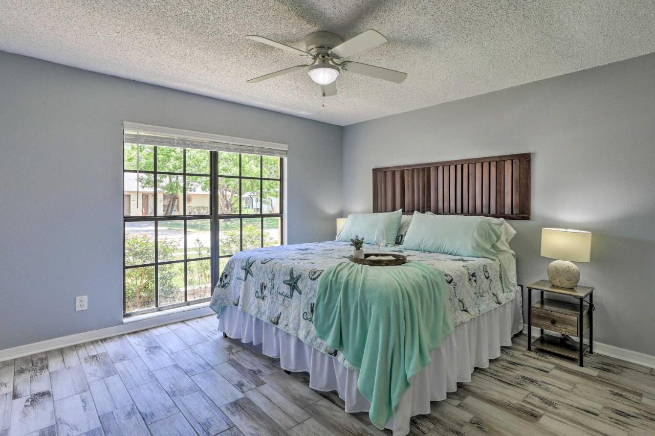 Lanai And Pond At Tranquil Bradenton Retreat! Vila Exterior foto