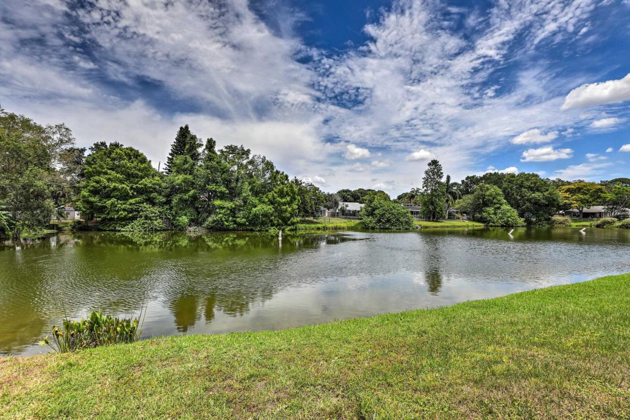 Lanai And Pond At Tranquil Bradenton Retreat! Vila Exterior foto