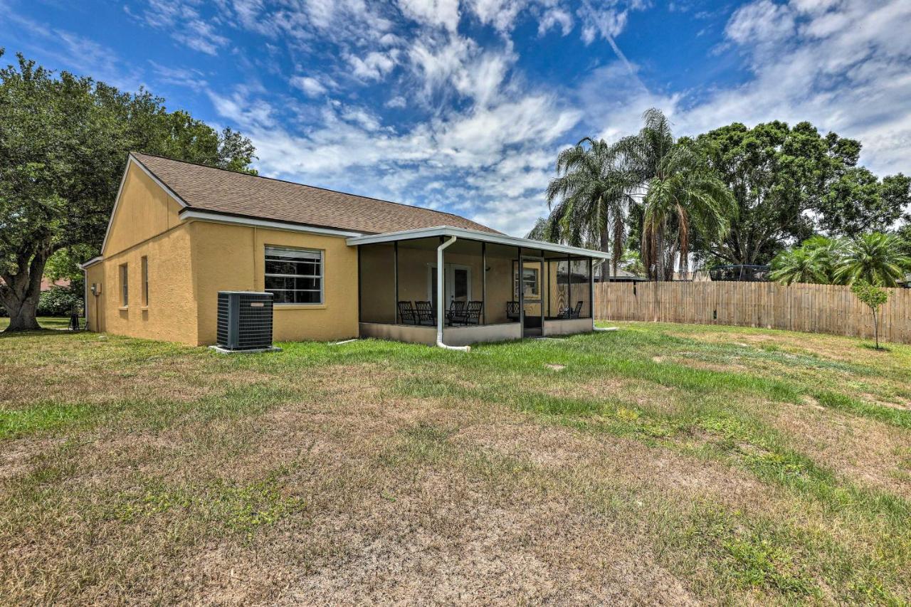 Lanai And Pond At Tranquil Bradenton Retreat! Vila Exterior foto